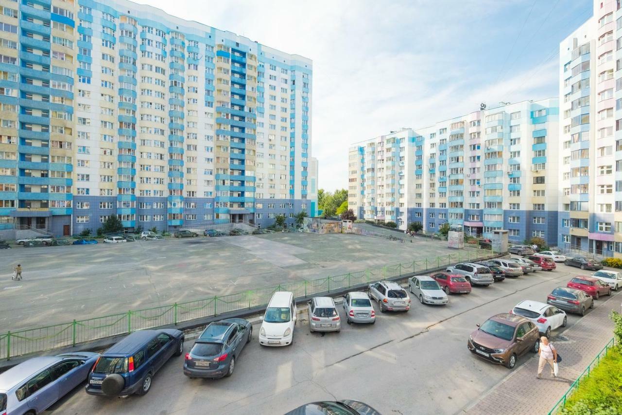 Nsk-Kvartirka, Gorskiy Apartment, 67 Novosibirsk Bagian luar foto