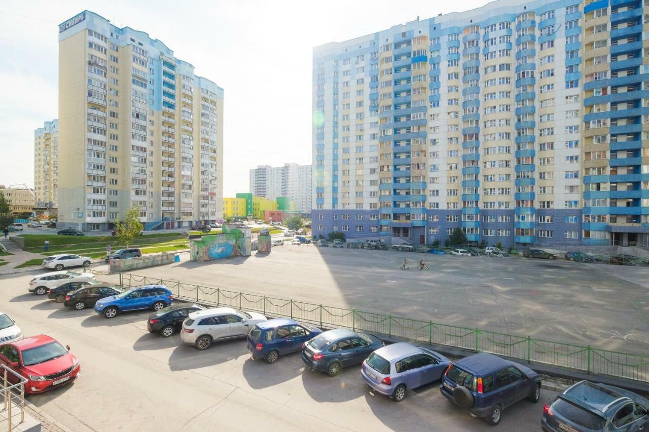 Nsk-Kvartirka, Gorskiy Apartment, 67 Novosibirsk Bagian luar foto